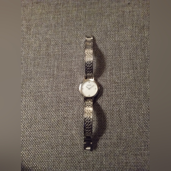 Women's coach watch - Picture 2 of 3